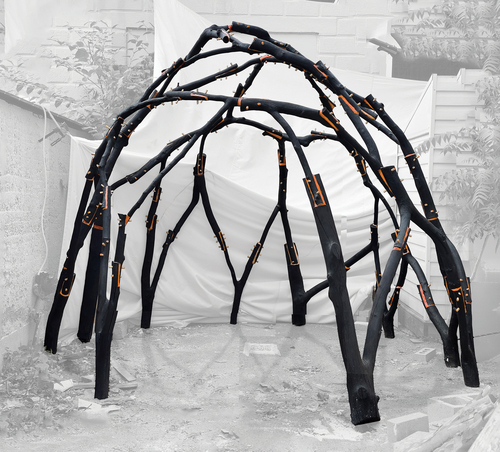 Figure 16. Final assembly of forks into a gridshell.