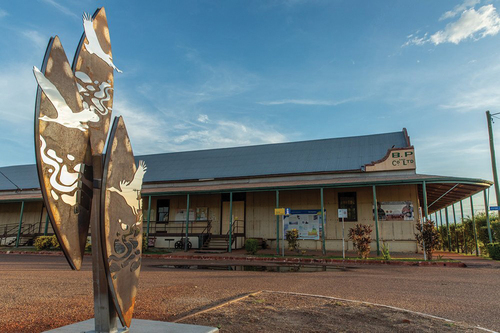 Figure 2. Carpentaria lily wetlands – corten steel sculpture by Manning Daly Art, situated on the main street of Normanton. Photograph by Philip Vids.