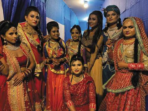 Image 10. Backstage. Members of Komal Gandhar, Kolkata. Photo: Prarthana Purkayastha