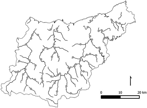Figure 1. The province of Gipuzkoa and its main rivers and first-order subsidiaries. The dots are the 60 randomly and spatially balanced GRTS survey points. See text and online Appendix S2 for details on site selection procedure.