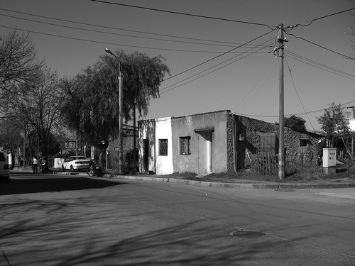 Figure 1. A typical casa humilde (humble home) in Tacuarembó.