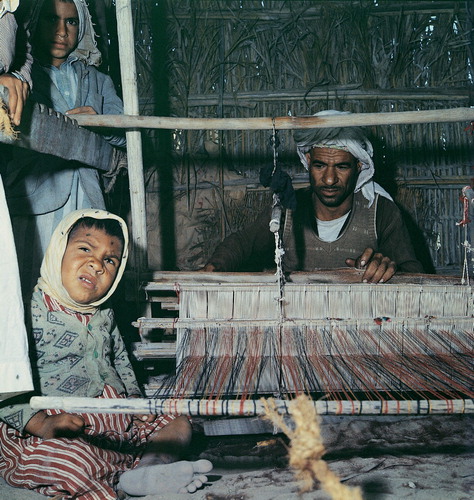 Figure 8: Weaving in Bahrain, 1959 (Adam Wiehe photo / Moesgaard Museum).