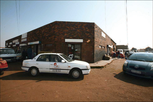 Fig. 1. Informal business node, Soweto. Source: Author, 2009.