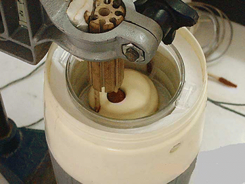 Figure 2 Modified Fitch apparatus developed to measure thermal conductivity (color figure available online).