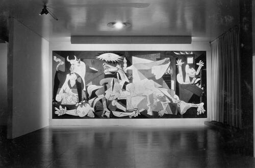 Figure 4 View of Guernica (1937) shown at the exhibition Picasso: Forty Years of His Art, MoMA, New York, November 15, 1939–January 7, 1940. Gelatin silver print, 11.4 × 16.5 cm, DIGITAL IMAGE © The Museum of Modern Art/Scala, Florence/Succession Picasso/DACS, London 2022.