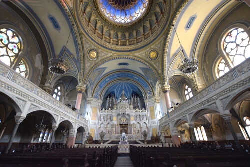 FIG 2 Inside view of the New Synagogue towards the eastern wall, 2012. © Ágnes Ivett Oszkó.