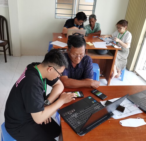 Figure 7. Editing in Thanh Cong, Vietnam (2022). Image by the Author.