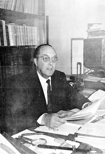 Figure 13. A photograph of the French algologist and micropalaeontologist Georges Deflandre (1897–1973) at his desk in the Laboratoire de Micropaléontologie at the École Pratique des Hautes Études, Paris, France. The image is reproduced with the permission of AASP – The Palynological Society.