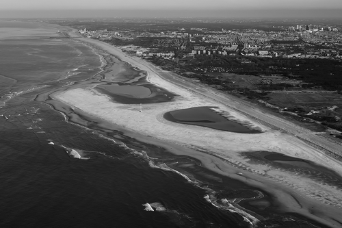 Figure 1. The Sand Motor at the Dutch coast near The Hague, seen roughly from southwest. (source: Rijkswaterstaat/JurriaanBrobbel).
