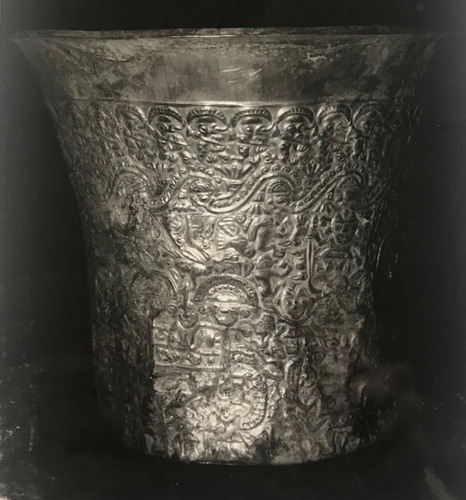 Figure 4. Museo de Oro beaker, after restoration. H. 16.7 cm. The American Museum of Natural History, Department of Anthropology, Junius Bird Archive. Courtesy of the Division of Anthropology, American Museum of Natural History.