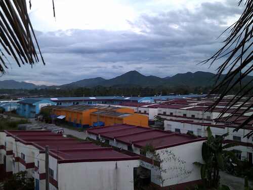 Figure 4. A view of Cawayanville, a resettlement site in Barangay Cawayan, Tacloban North. Image by a PhotoKwento participant, used with permission.