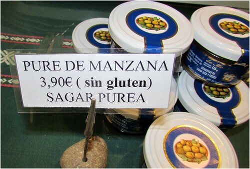 Figure 13. Bilingual Spanish-Basque price tag: apple sauce.