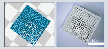 Figure 4. Custom slicer approach.Preview of generated G-code loaded in Cura on the left (G-code data import only for visualization). Printed result with bimodal sinusoidal pattern on the right.