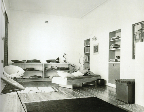 Figure 1. Interior by Margo Lewers, Emu Plains, 1956. The daybeds she designed in 1935 were originally available to order from her consultancy, Notanda, Rowe street, Sydney. Photograph Penrith Regional Gallery and Lewers Bequest.