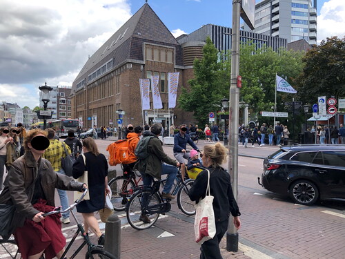 Figure 5. Busy road with motorized vehicles.