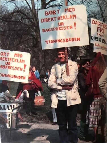FIGURE 2. A member of the union during a May day parade. The sign reads: ‘No more direct commercial supplements in the newspapers. The newspaper carriers.'