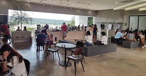 Figure 10. A coffee shop in Ubon Ratchathani with a panoramic view of the Mekong River.