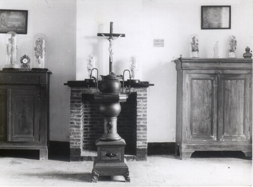 FIG 5 The family room at the Damien Museum around 1960 (Courtesy of Damien Collection, Leuven).