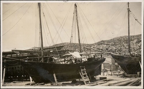 Figure 6. Shipyard in Samos, 1936. Copyright: American School of Classical Studies at Athens, Doreen Canaday Spitzer Photographic Collection, reproduced with permission of Natalia Vogeikoff-Brogan (Doreen Canaday Spitzer Director of Archives at the American School of Classical Studies at Athens).