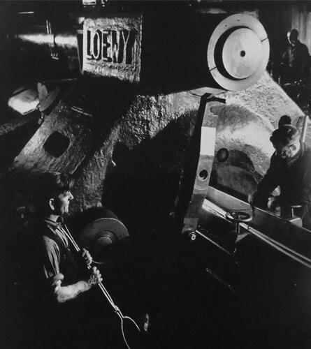 Figure 10. Loewy Engineering continued supplying extrusion presses after Ludwig’s death in 1942. A Loewy extrusion press for aircraft components at High Duty Alloys, Distington, Cumberland. (Glasgow, UGD347/24/1).