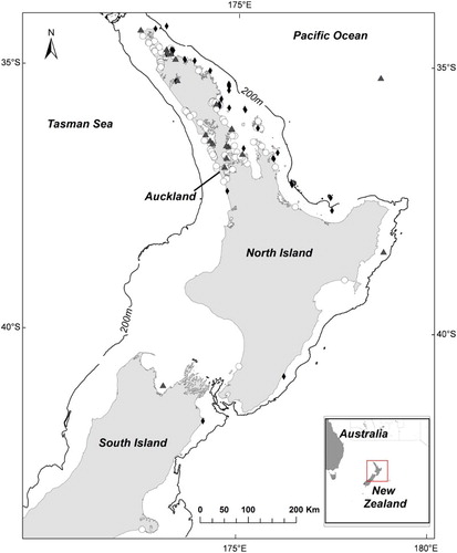 Figure 1. Distribution of green turtle records from New Zealand from 1895 to July 2013 (n = 194). Stranded turtles (○); Sightings (♦); Incidental captures (▴).