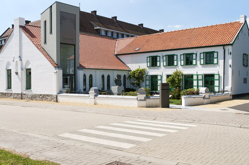 FIG 11 Refurbished Damien Museum, which opened on 25 May 2017 (Courtesy of Damien Collection, Leuven).