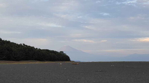 Figure 4. Miho-no-matsubara is a set of a sand beach, pine forest, sea and a mountain—a classical landscape image in the Japanese arts.(Source: author).