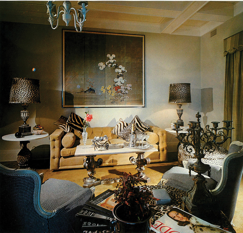 Figure 10. Interior by Decor Associates for Darby and Kate Munro, with strategically fanned copies of Architectural Digest. Photograph by David Beal, 1970. National Library of Australia.