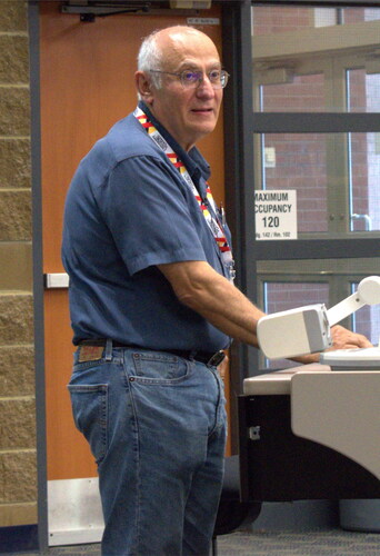 Figure 3. Professor Samir Zard, École Polytechnique, presents his plenary lecture.