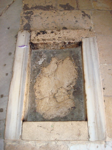 Fig. 4:. ‘Footprints of Jesus’, Chapel of the Ascension, Mount of Olives, Jerusalem