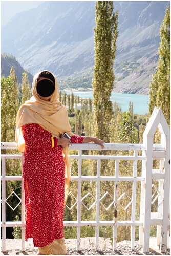 Figure 9 Local women on sightseeing trips in Gilgit-Baltistan. (Photo by the author, 2014)